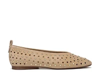 Carla Flat