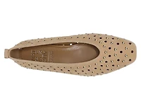 Carla Flat