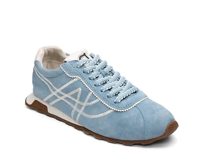 Killer Sneaker