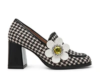 Casandra Penny Loafer