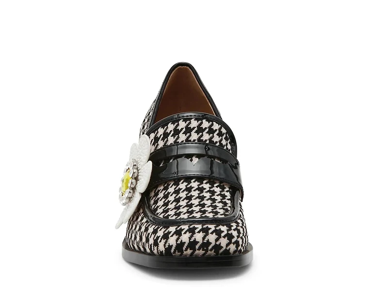 Casandra Penny Loafer