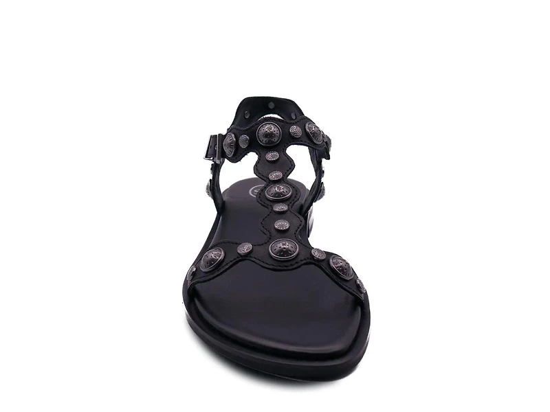 Phanny Sandal