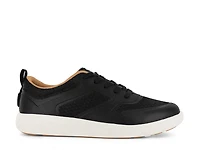 Dash Sneaker