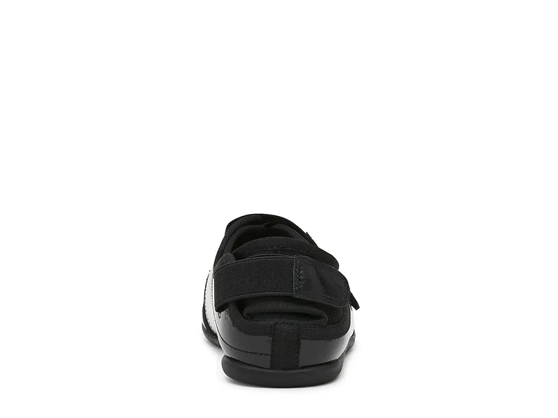 Rapid Split Toe Sneaker