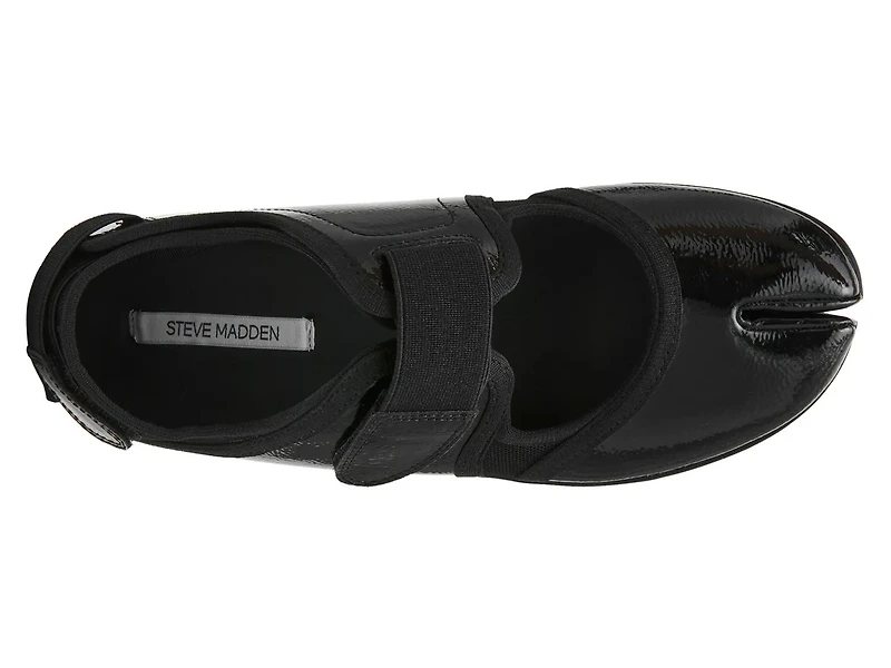 Rapid Split Toe Sneaker