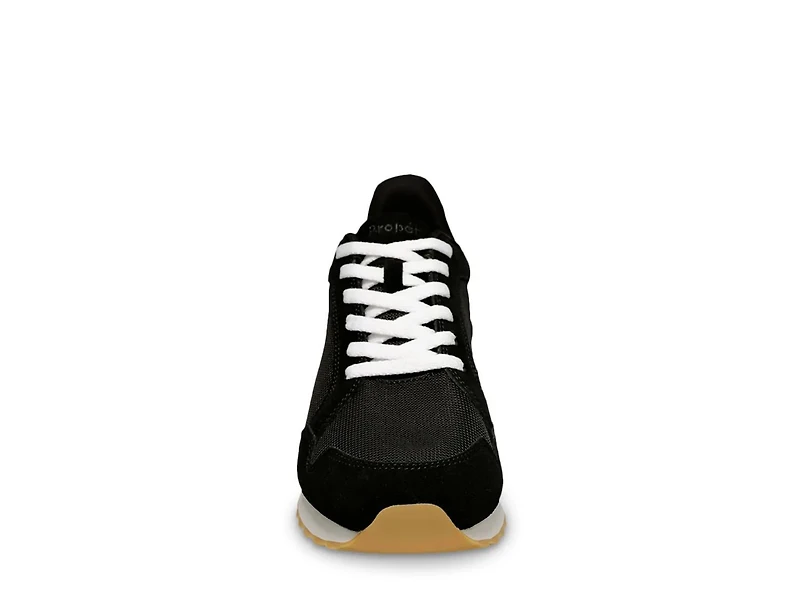 Carmine Sneaker