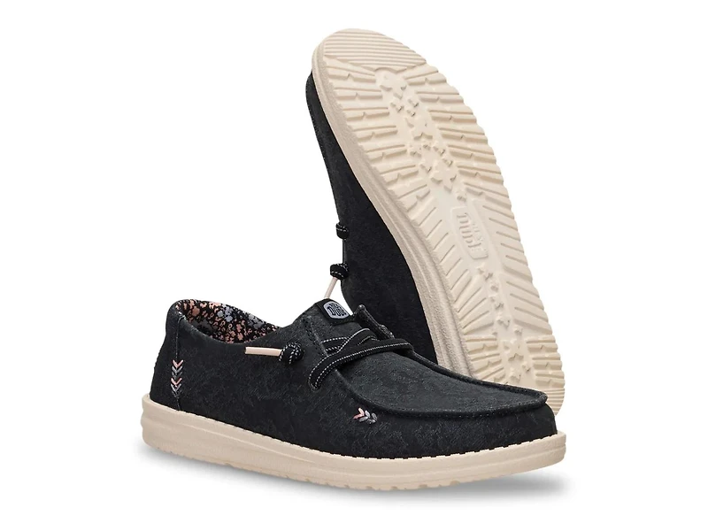 Wendy Slip-On