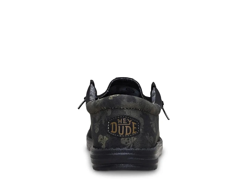 Wally Funk Distressed Skulls Slip-On - Men's