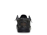Wally Funk Distressed Skulls Slip-On - Men's