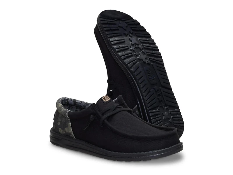 Wally Funk Distressed Skulls Slip-On - Men's