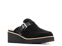 Elvesa Wedge Mule