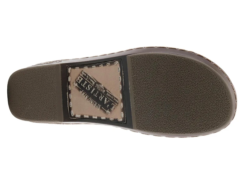 Burbank-Dazis Slip-On