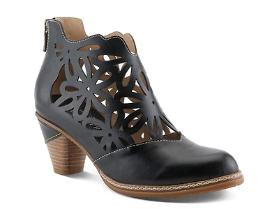 Feelin Free Bootie