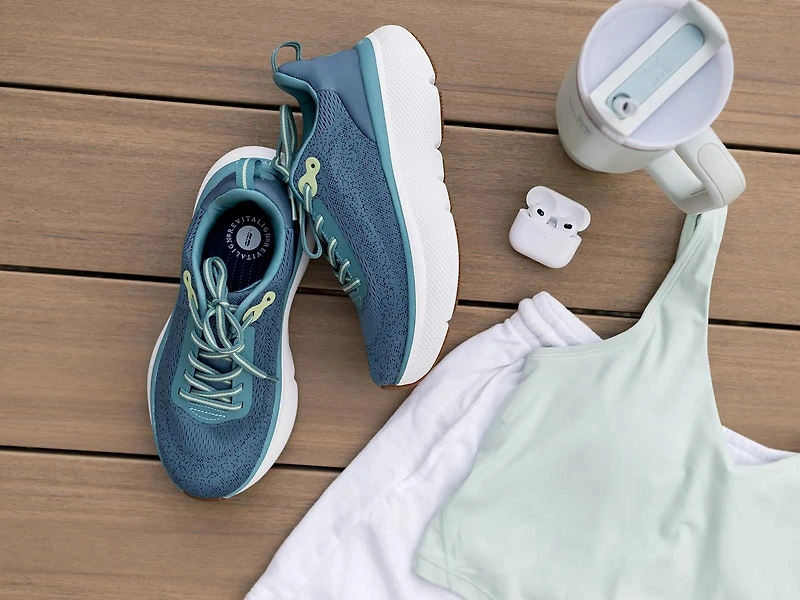 Gaia Sneaker - Women's