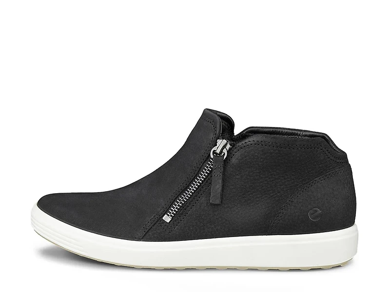 Soft 7 Sneaker - Women's