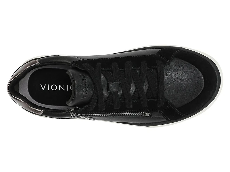 City Walk AXS Sneaker