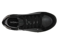 City Walk AXS Sneaker