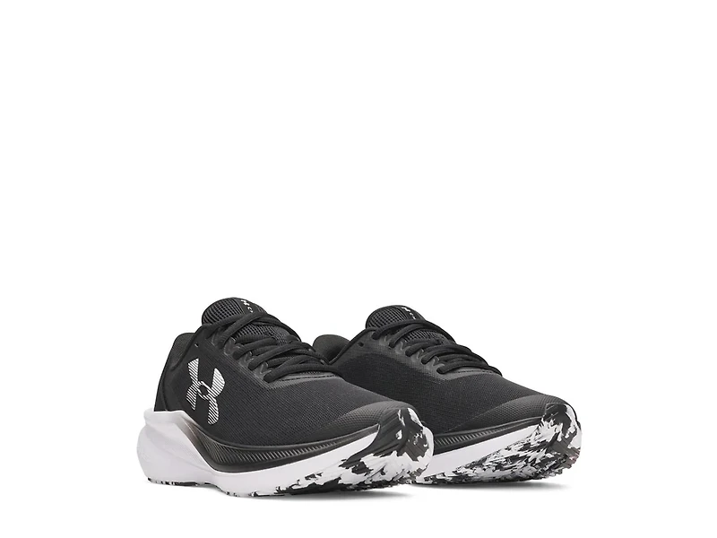 Chase Sneaker
