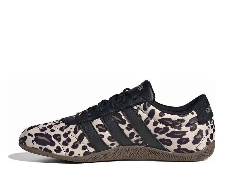 Grand Court Lo Sneaker