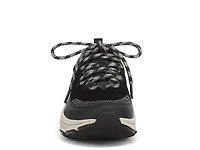 Devotion Max Luxe Trail Shoe