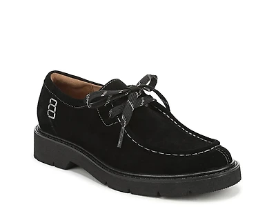 Tisha Oxford