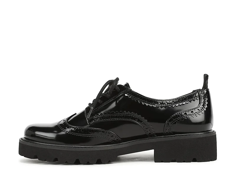 Subria Wingtip Oxford
