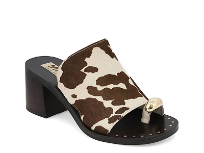 Nikita Sandal