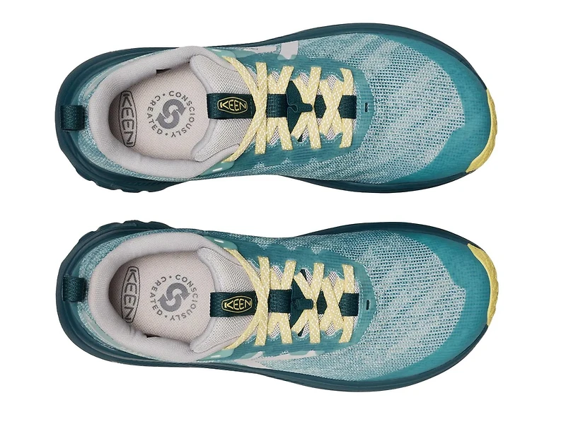 Roam Trail Running Shoe - Women's