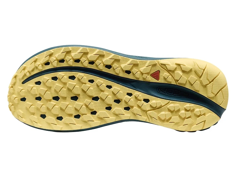 Roam Trail Running Shoe - Women's