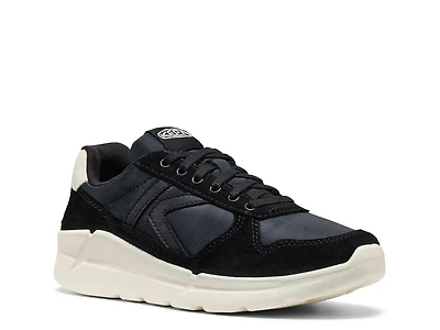 KM2 Jogger Sneaker
