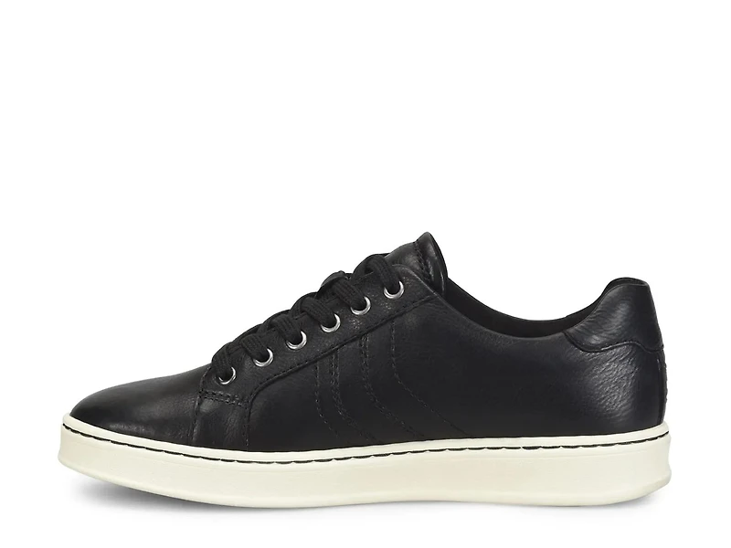 Amina Sneaker