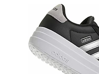 VL Court Bold Platform Sneaker