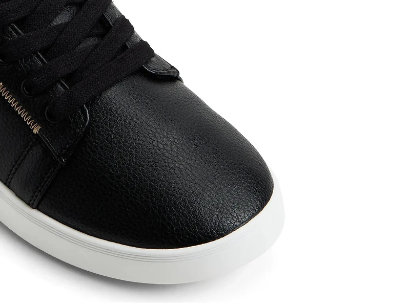 Mauka LX Sneaker