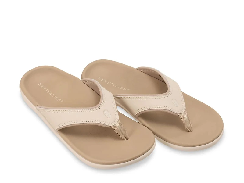 Yumi Sandal - Women's