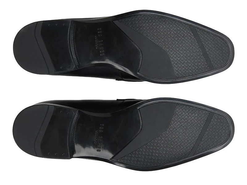 Carlton Penny Loafer