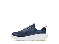 Surge 5 Sneaker