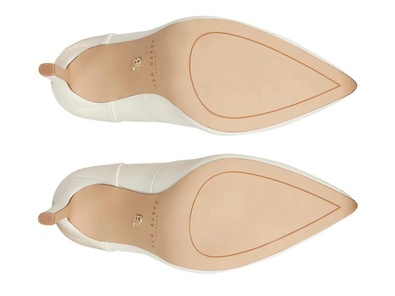 Camille Pump