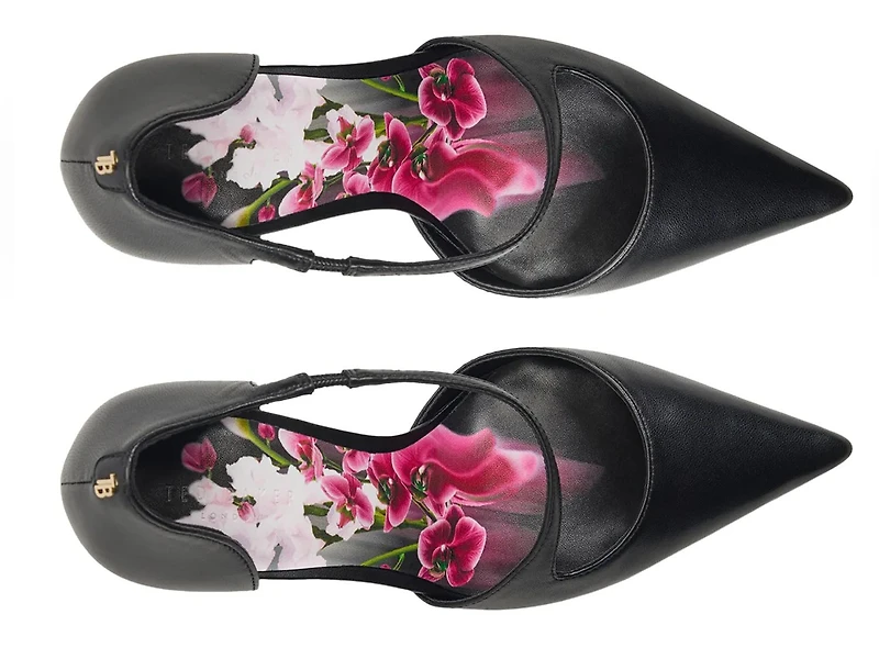 Ophelia Pump