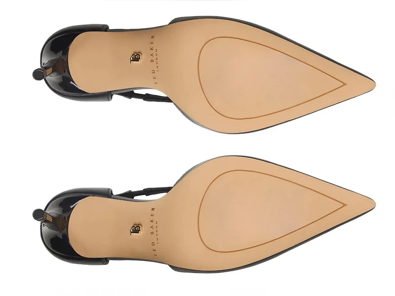 Ophelia Pump