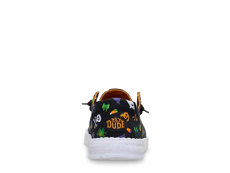 Wendy Boo Crew Sneaker - Women's