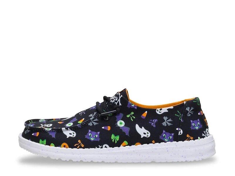 Wendy Boo Crew Sneaker - Women's