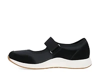 Carolina Mary Jane Sneaker