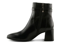 Velloria Bootie