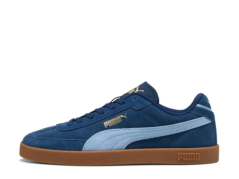 Club II Era Sneaker