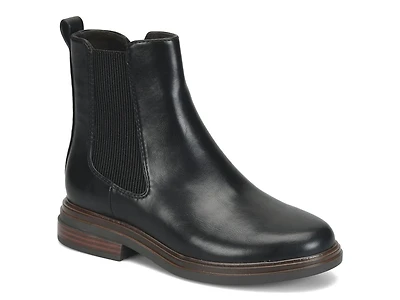 Rozalee Chelsea Boot