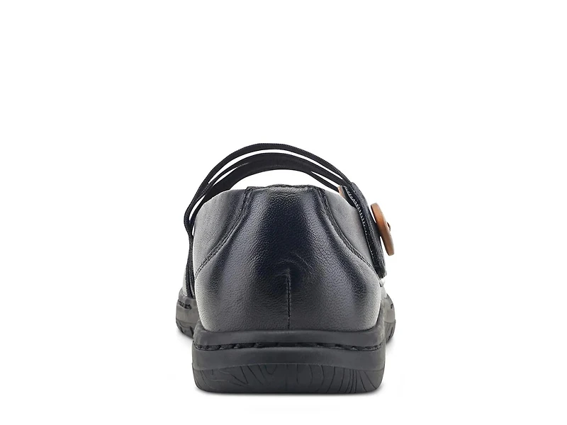 Vannie Mary Jane Flat