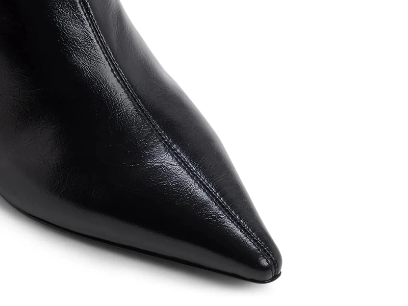 Karoline Bootie