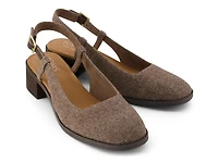 Jaclyn Pump