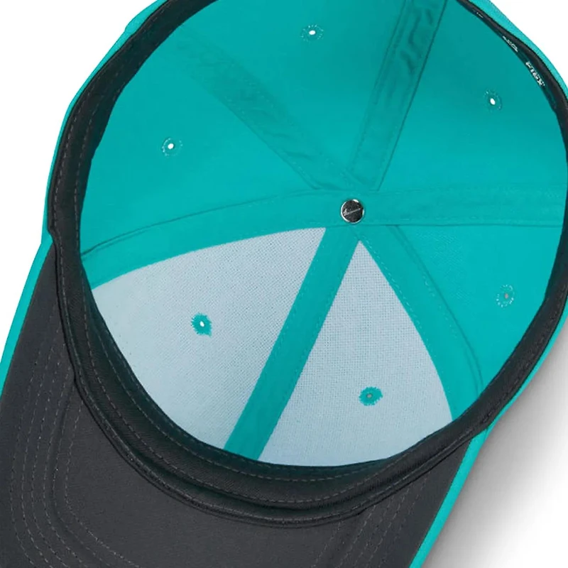 Dri-FIT ADV Rise SwooshFlex Cap