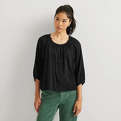 Women's Meadow Texture Quarter-Sleeve Top